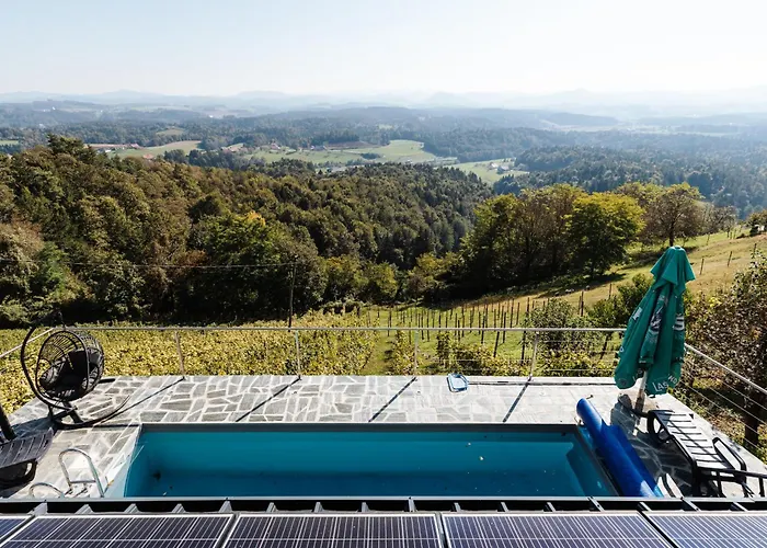 Kır Evi Vineyard Paradise Senica