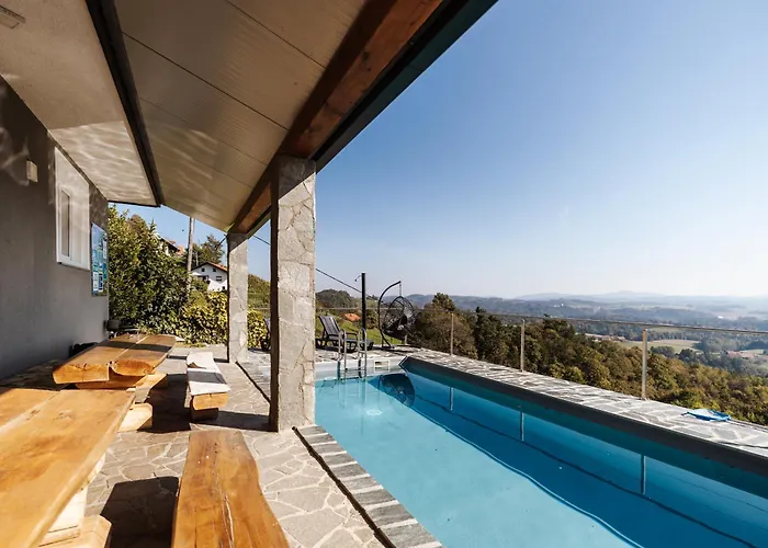 Kır Evi Vineyard Paradise Senica *