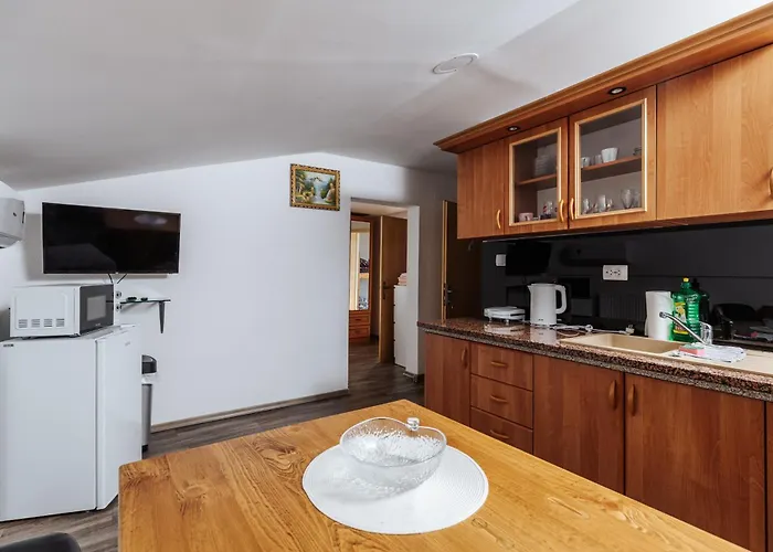 Vineyard Paradise Senica Kır Evi Dramlje