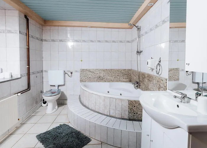 Vineyard Paradise Senica Летний дом *